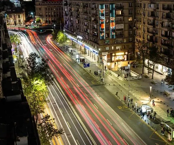 With Panoramic Terrace In Center *