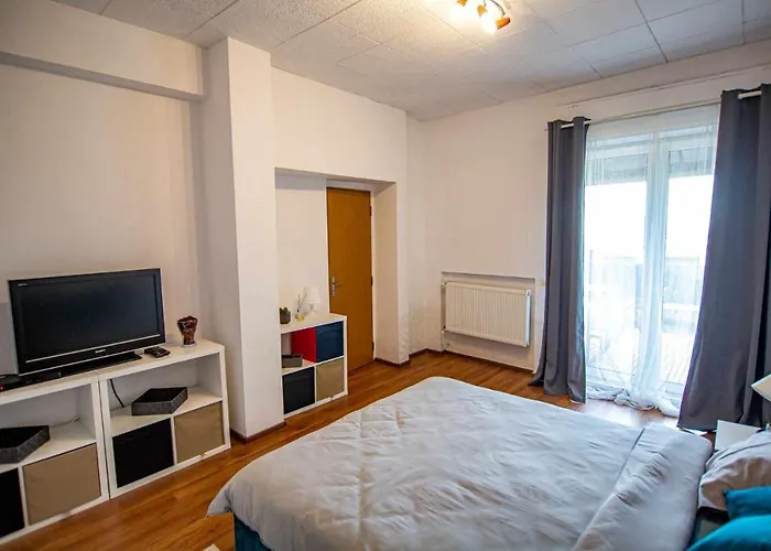 With Panoramic Terrace In Center Apartamento Bucarest